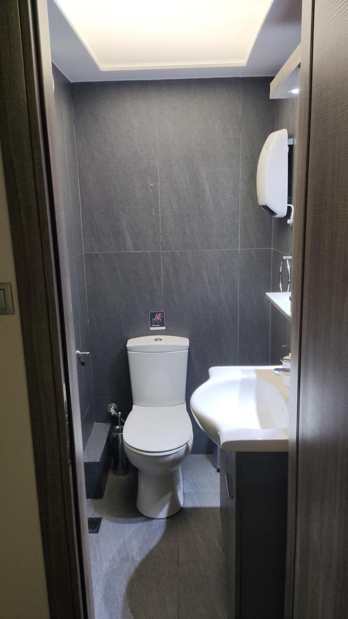 Ermou Downtown Suites By Athens Urban Retreat Екстериор снимка