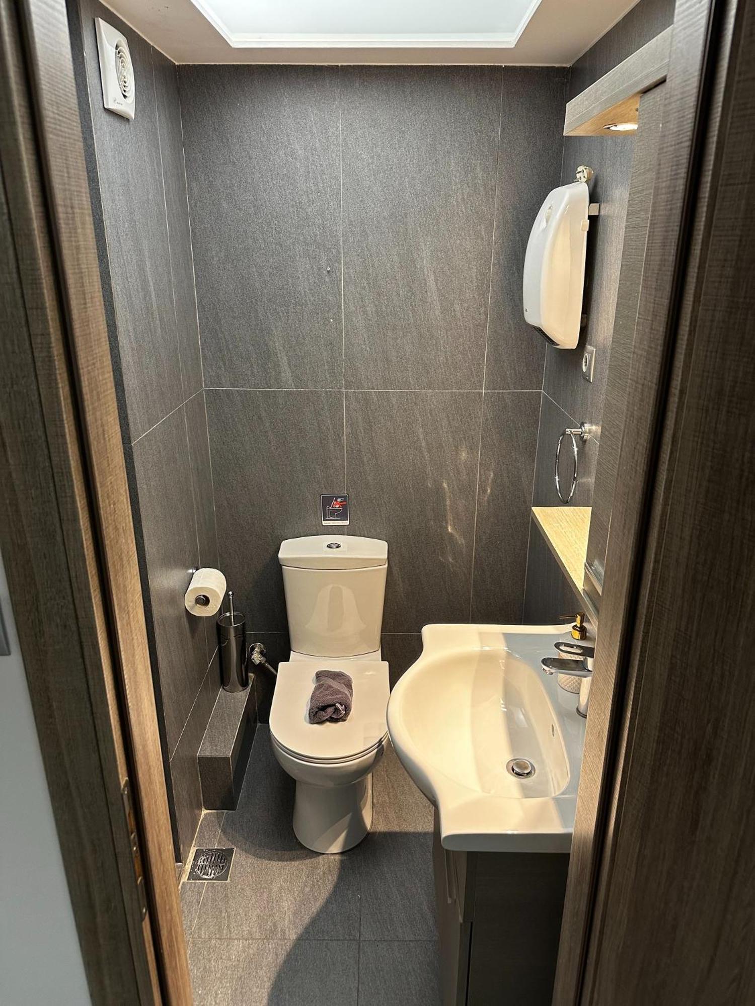 Ermou Downtown Suites By Athens Urban Retreat Екстериор снимка